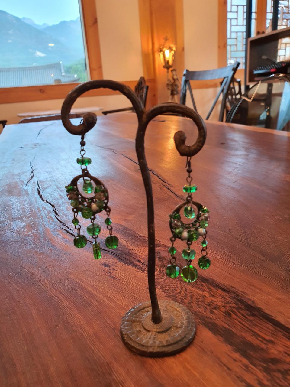 빈티지 액세서리. 이어링