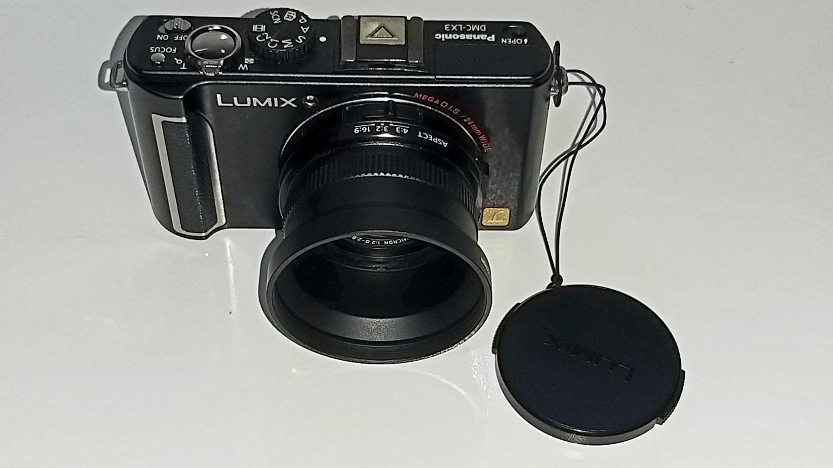 루믹스 lx3 카메라 팝니다.(상태 아주 좋음)