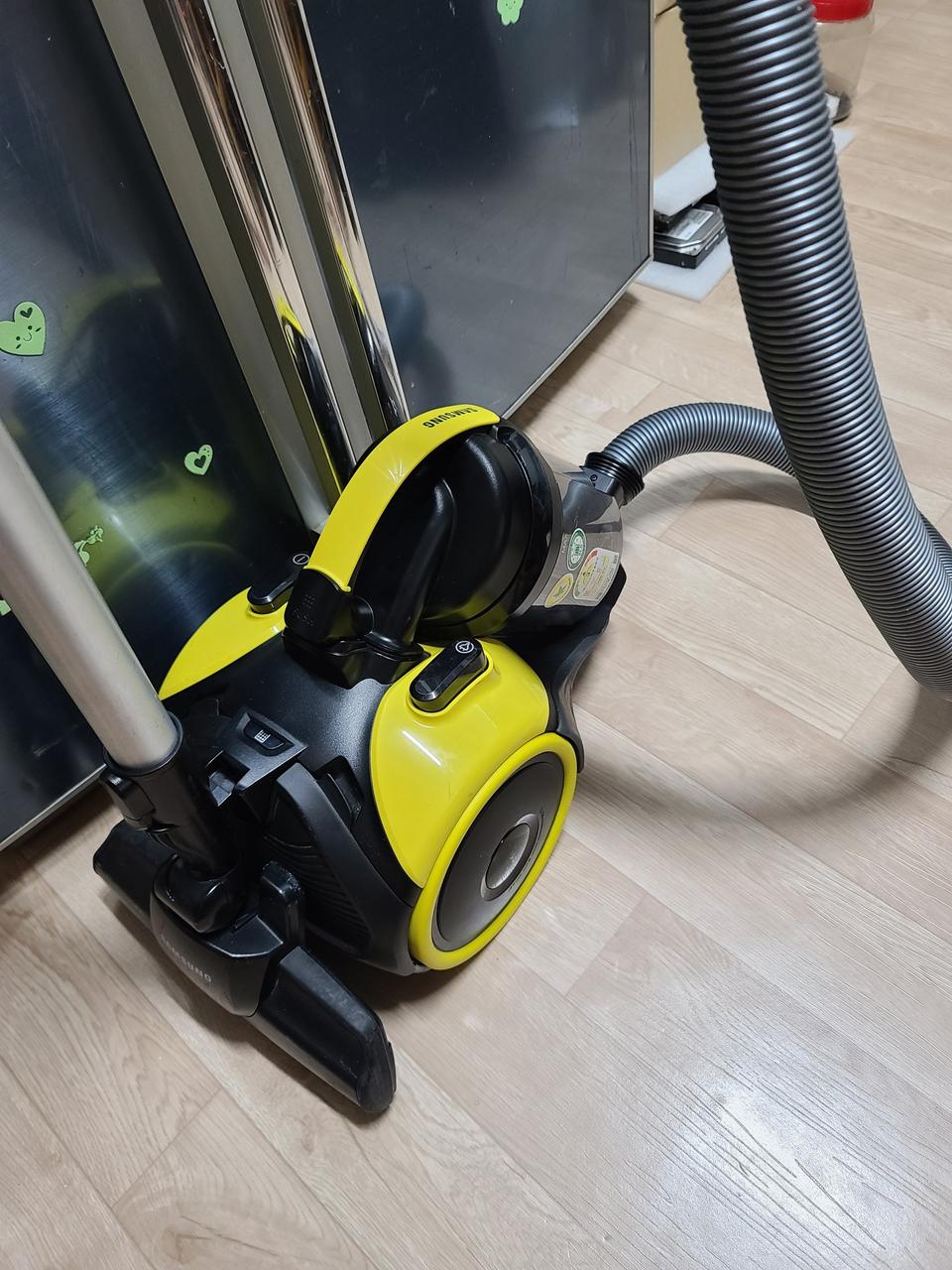 삼성 사이클론 청소기 팝니다