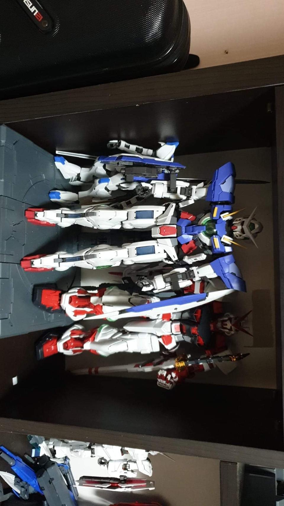 PG건담 엑시아 가조립 팔아요