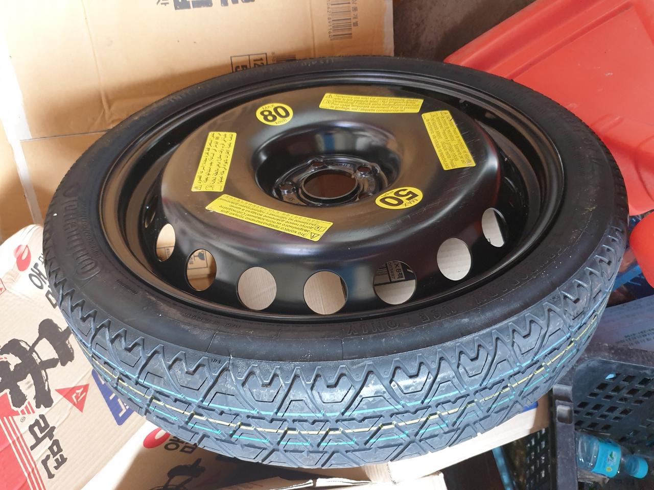 아우디a6  예비타이어 스페어 미사용