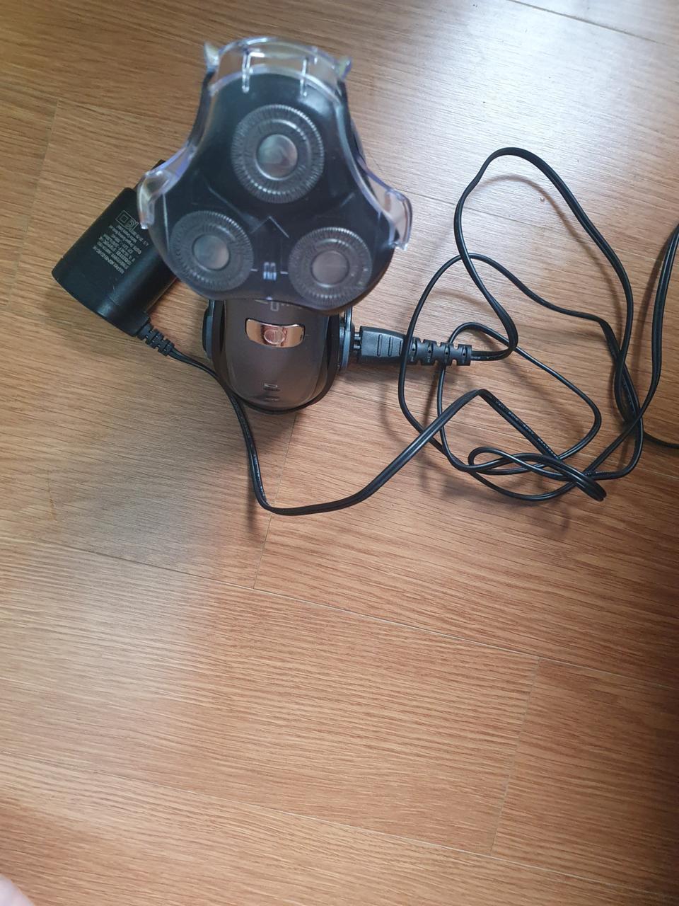 이즈미 ikr-4100 면도기 팝니다