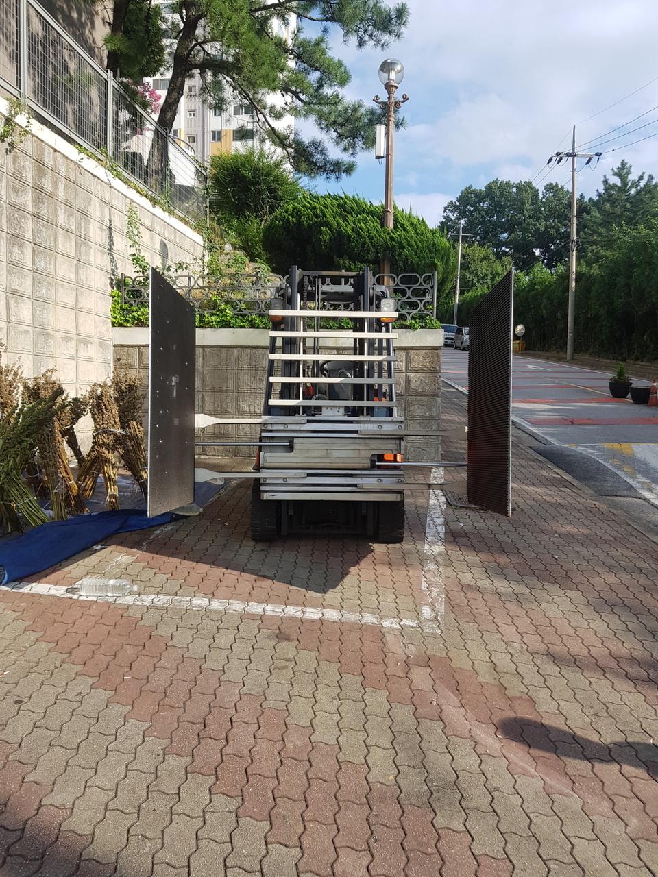 특수옵션지게차도요타2.5톤카톤클렘프사이드쉬프트