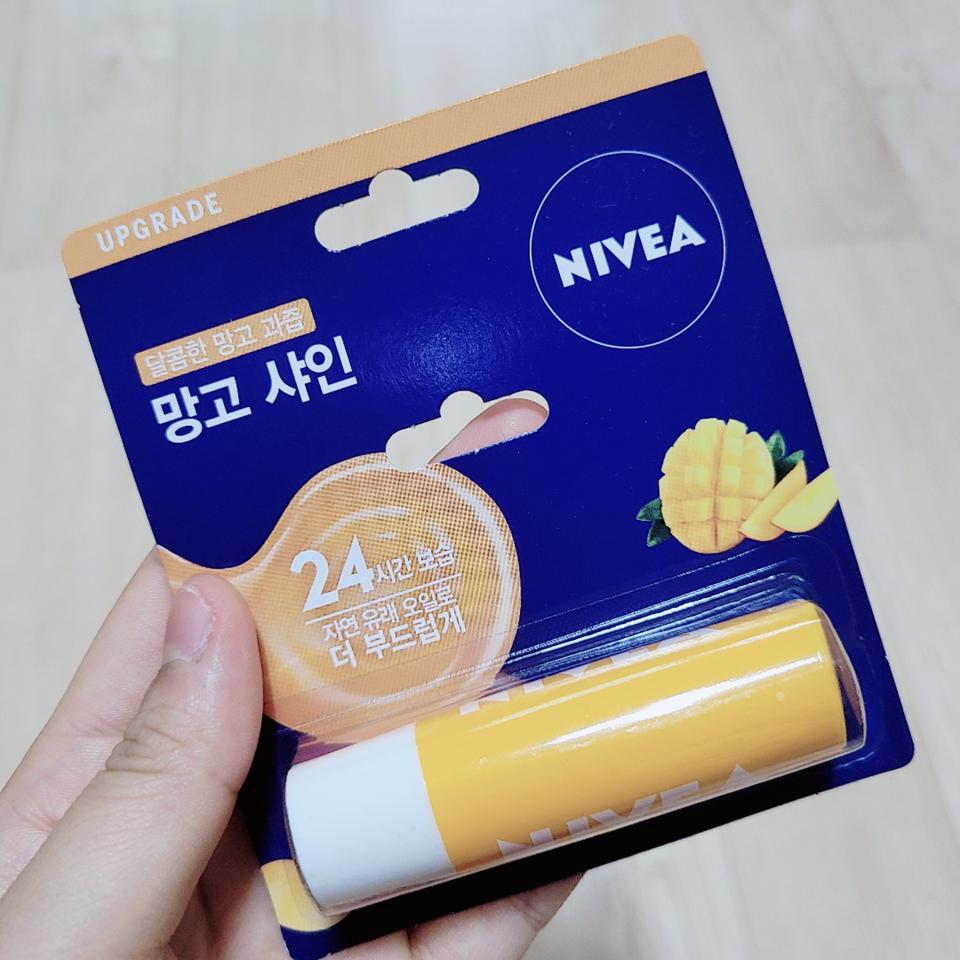 (새제품)니베아 립케어 망고샤인