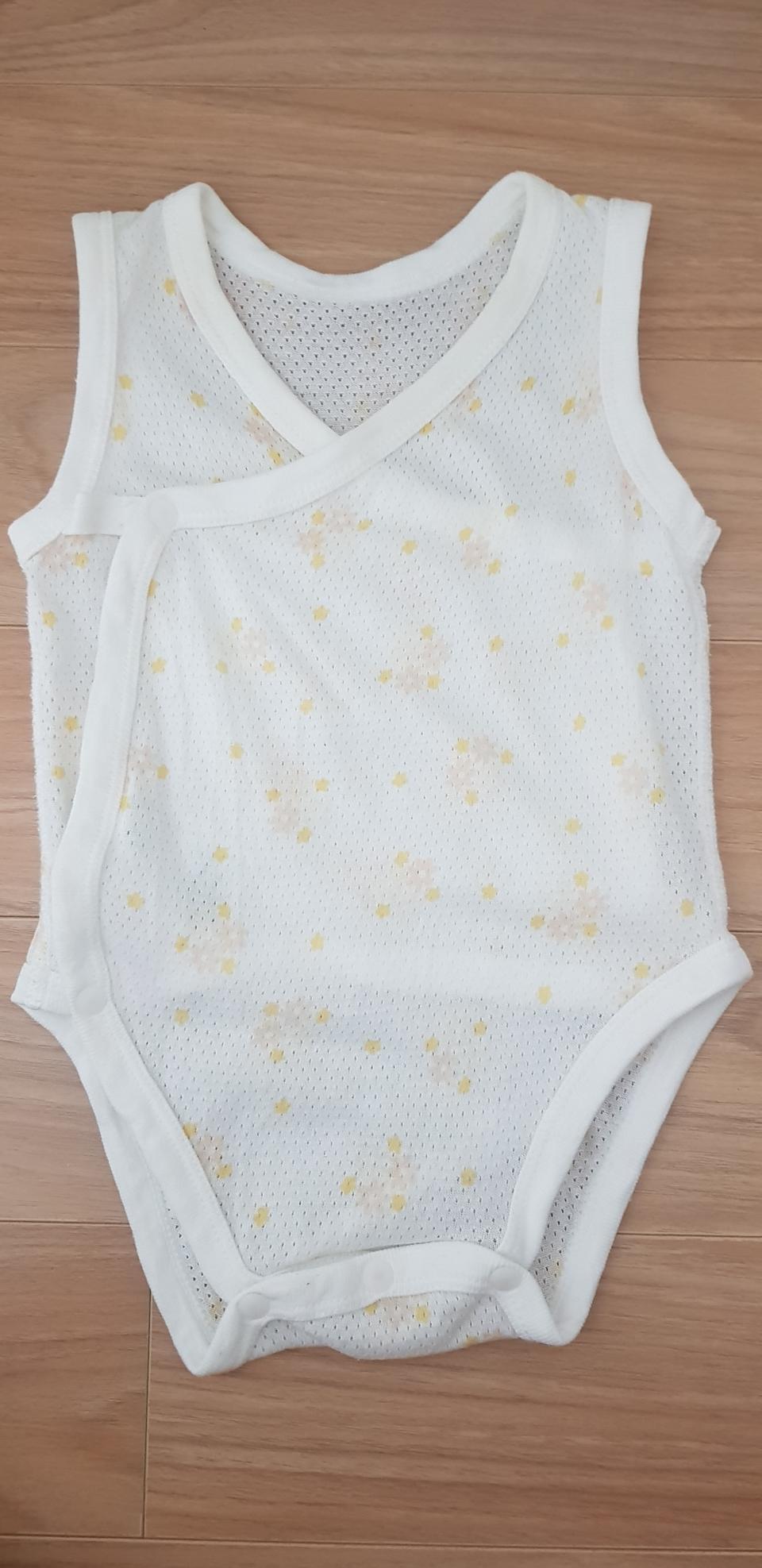 유니클로 배냇슈트