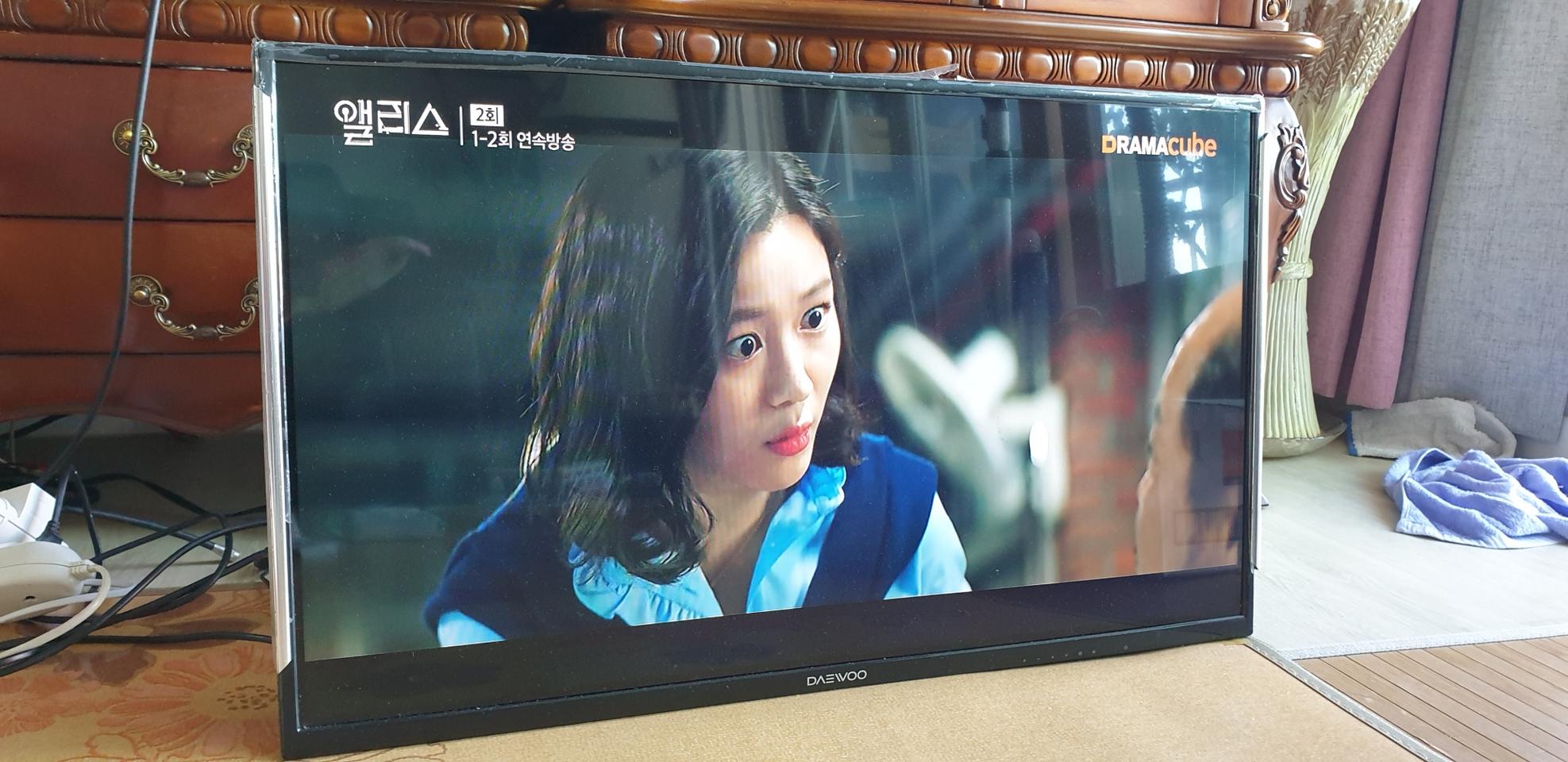 차량 32인치+kt셀프셋톱안테나 부산