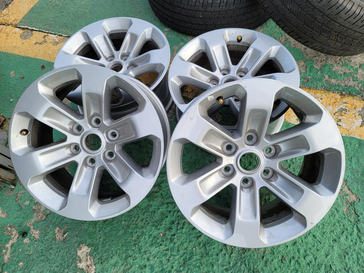 닷지 램용 18인치휠