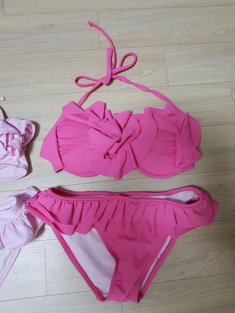 핑크핑크 수영복