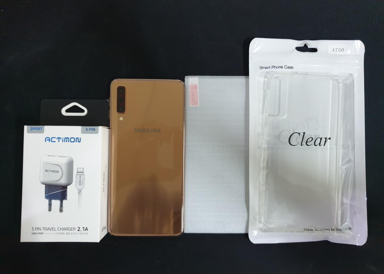 갤럭시 A7 2018 64기가 팝니다