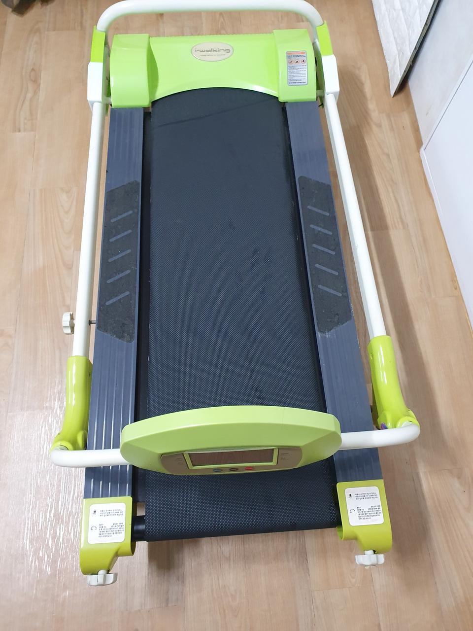 아이워킹 무동력 트레드밀 판매합니다.