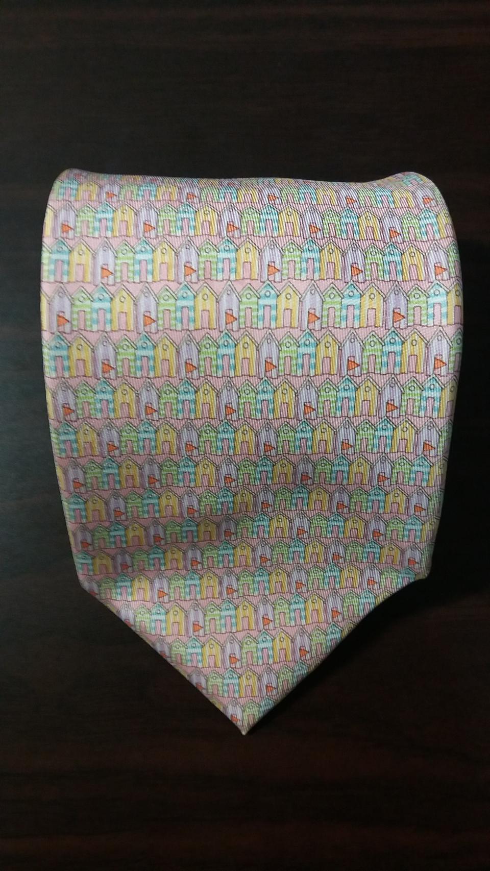 명품 페라가모 넥타이