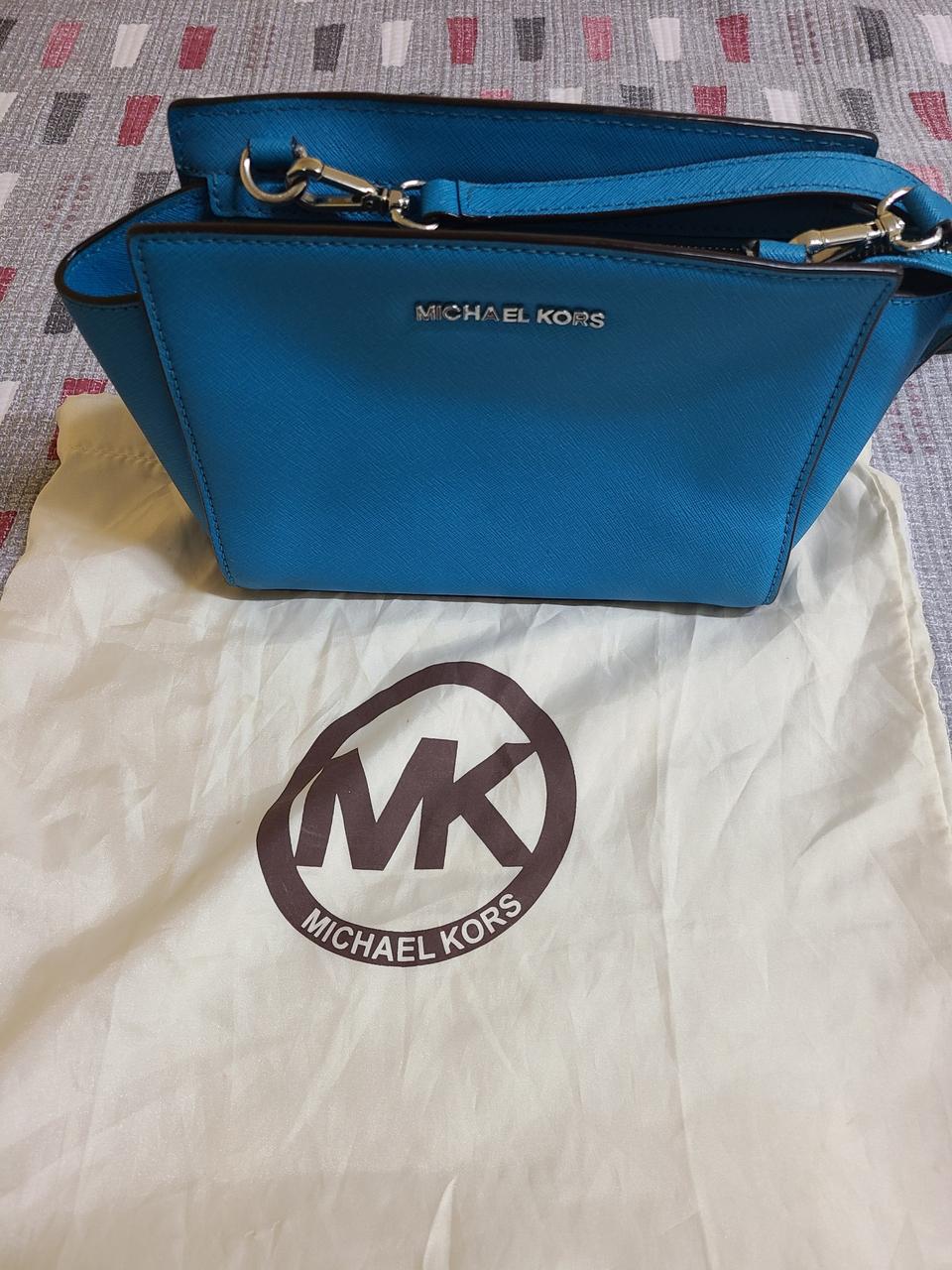 정품 마이클 코어스 크로스