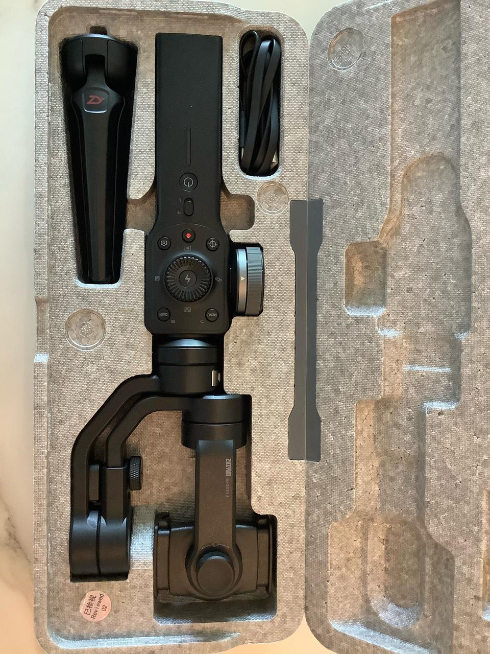 스마트폰 짐벌 지윤텍 스무드4