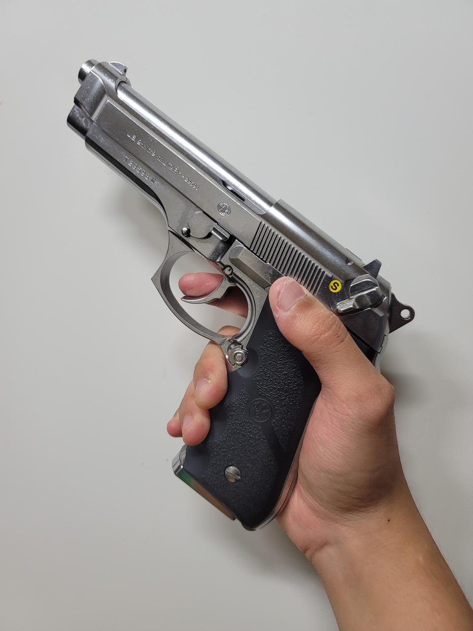 마루이 베레타 가스건 팝니다.