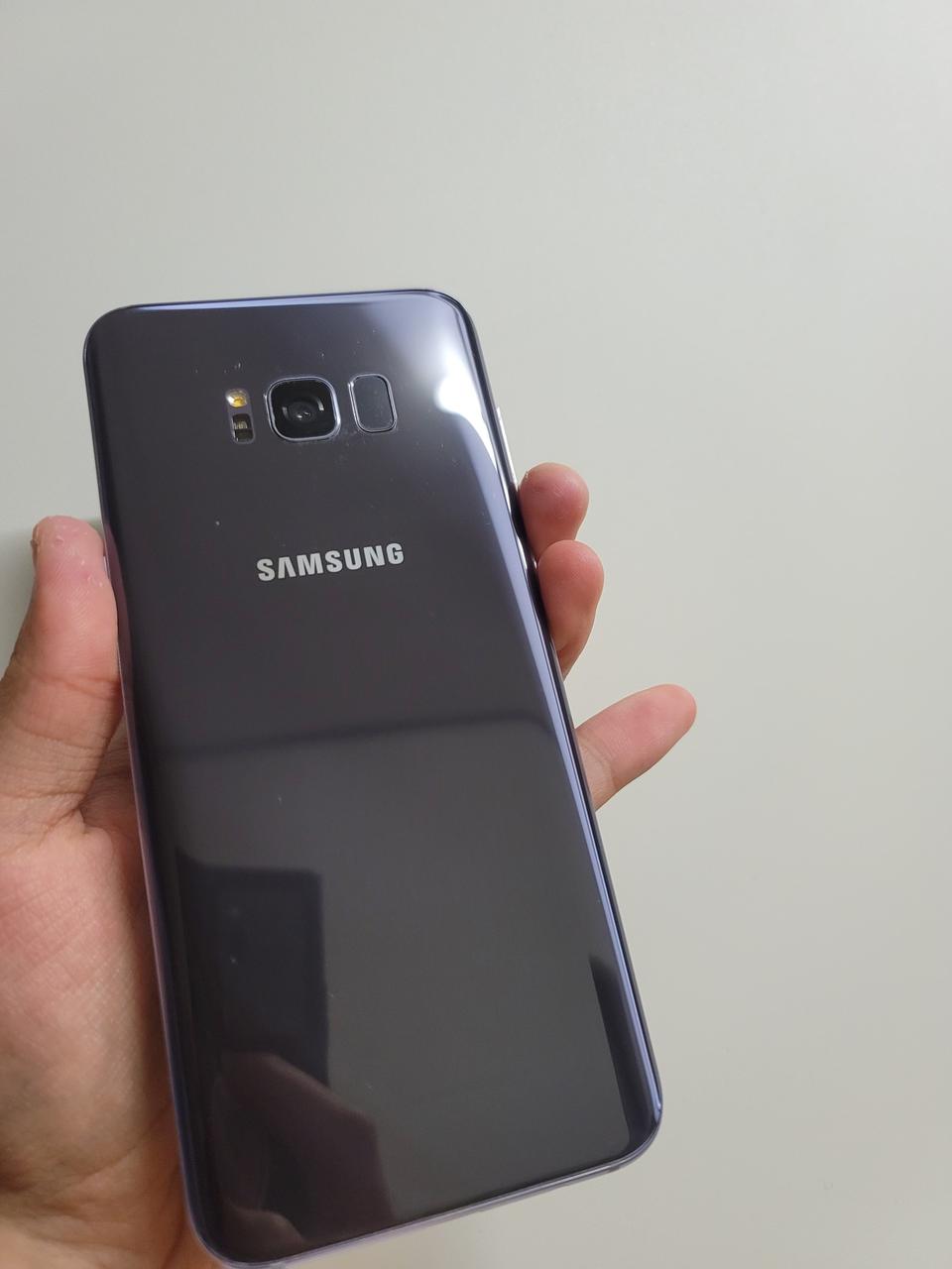 갤럭시 S8+플러스 팝니다.