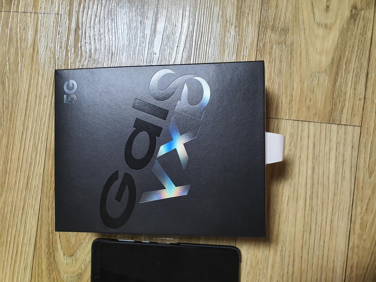 갤럭시 폴드 블랙 512기가 버즈 선택