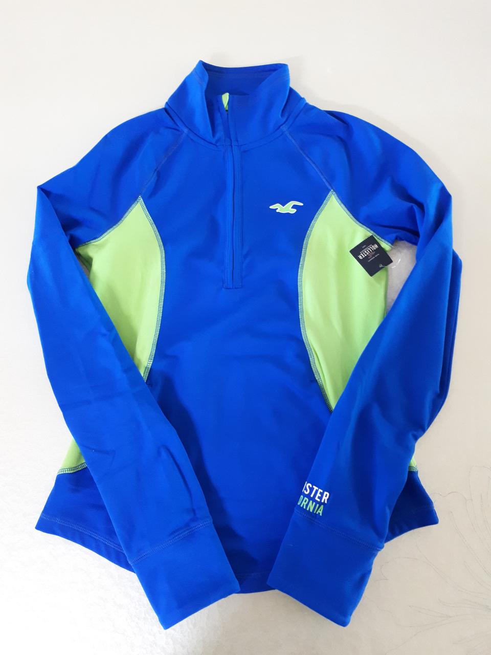 새상품 정품 홀리스터 반집업 기능성 티셔츠