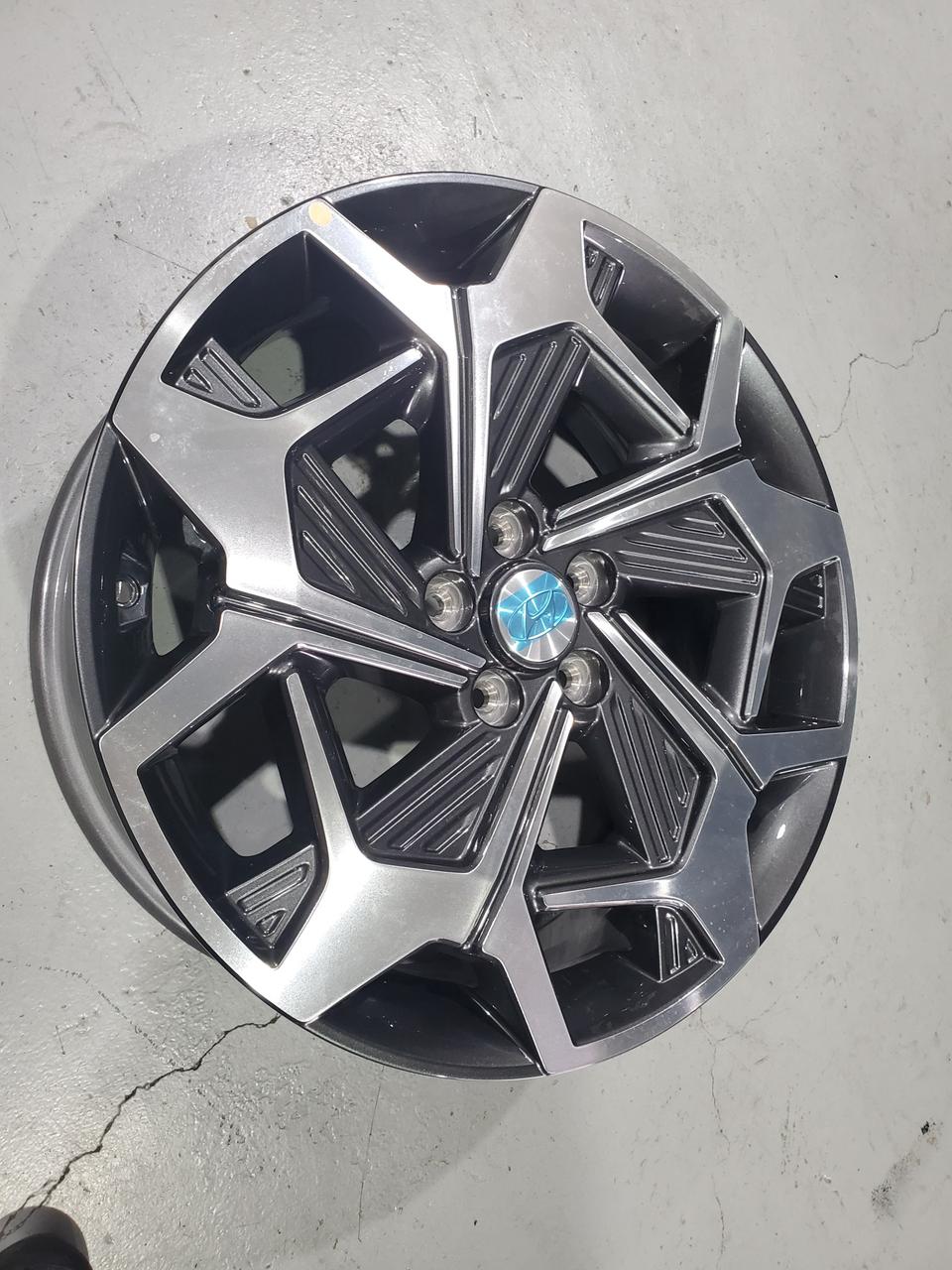 펠리세이드 순정20인지 휠