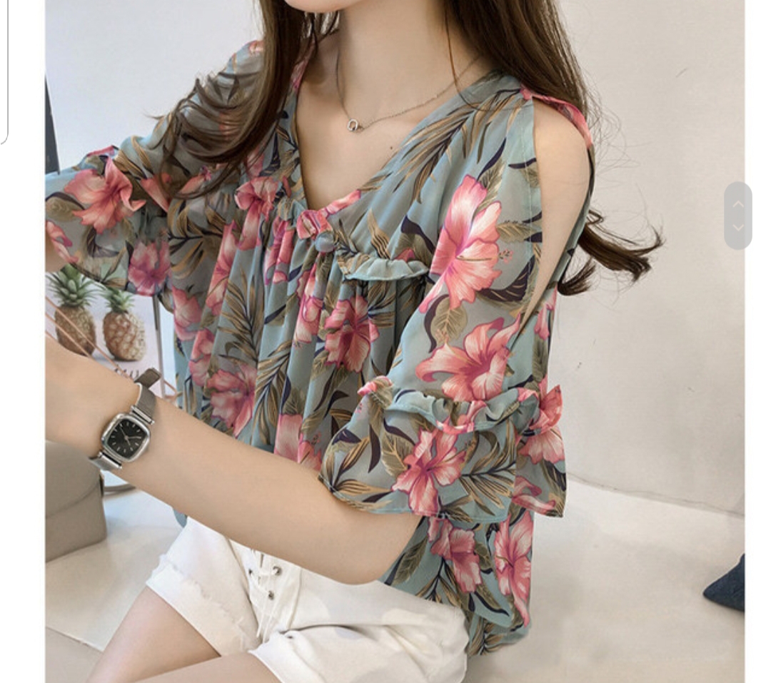 어깨트임블라우스