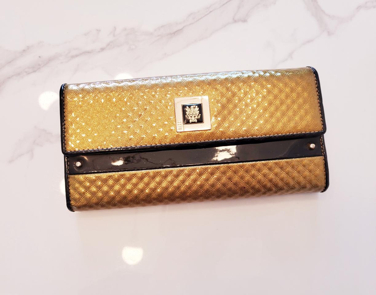 닥스 DAKS 돈이 들어오는 골드 장지갑