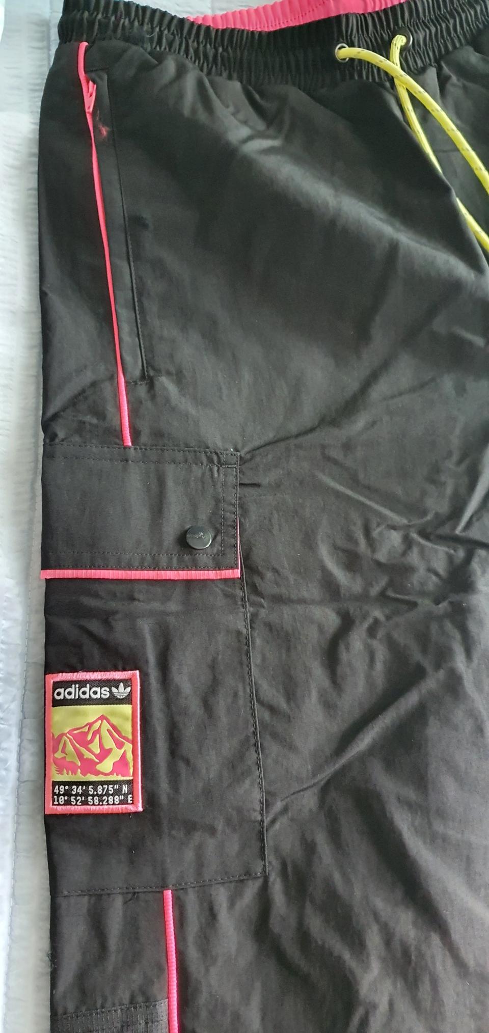 아디다스 우븐 팬츠