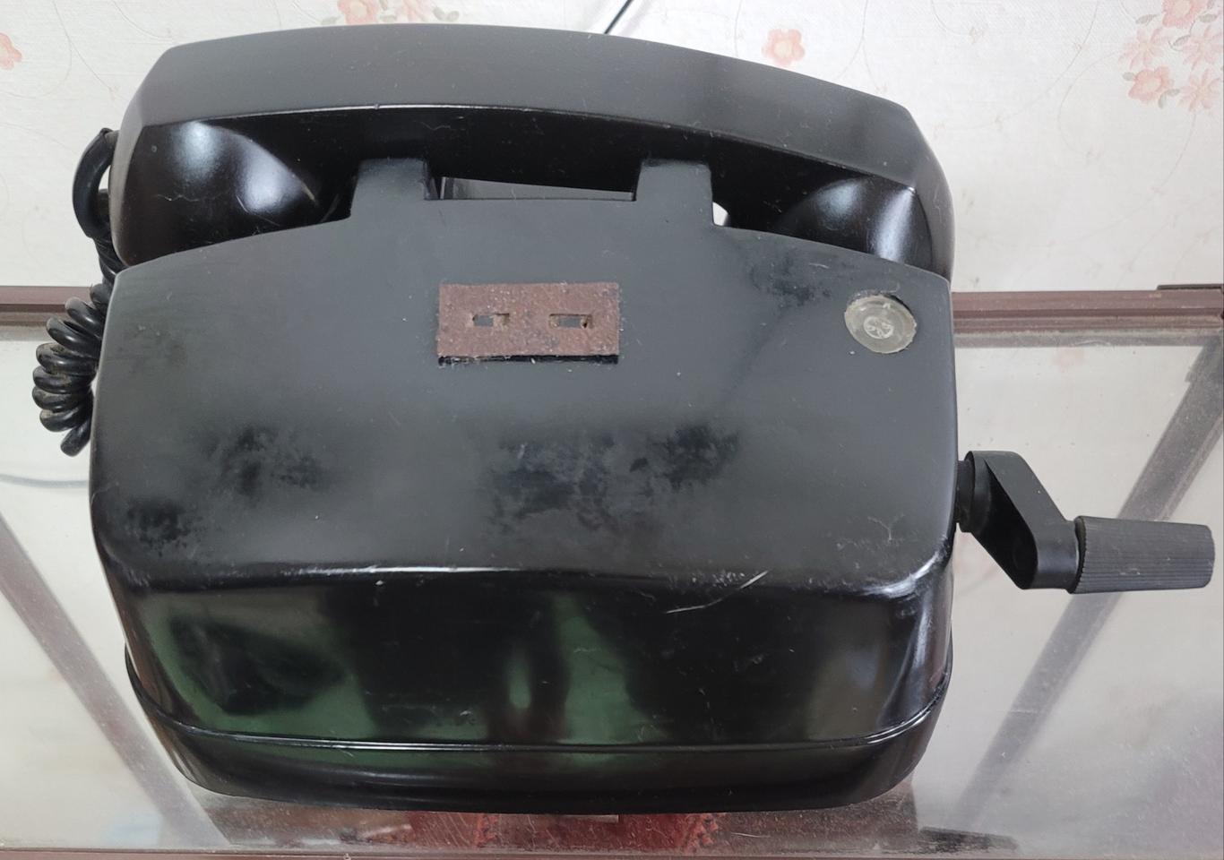 옛날(교환)전화기 입니다,