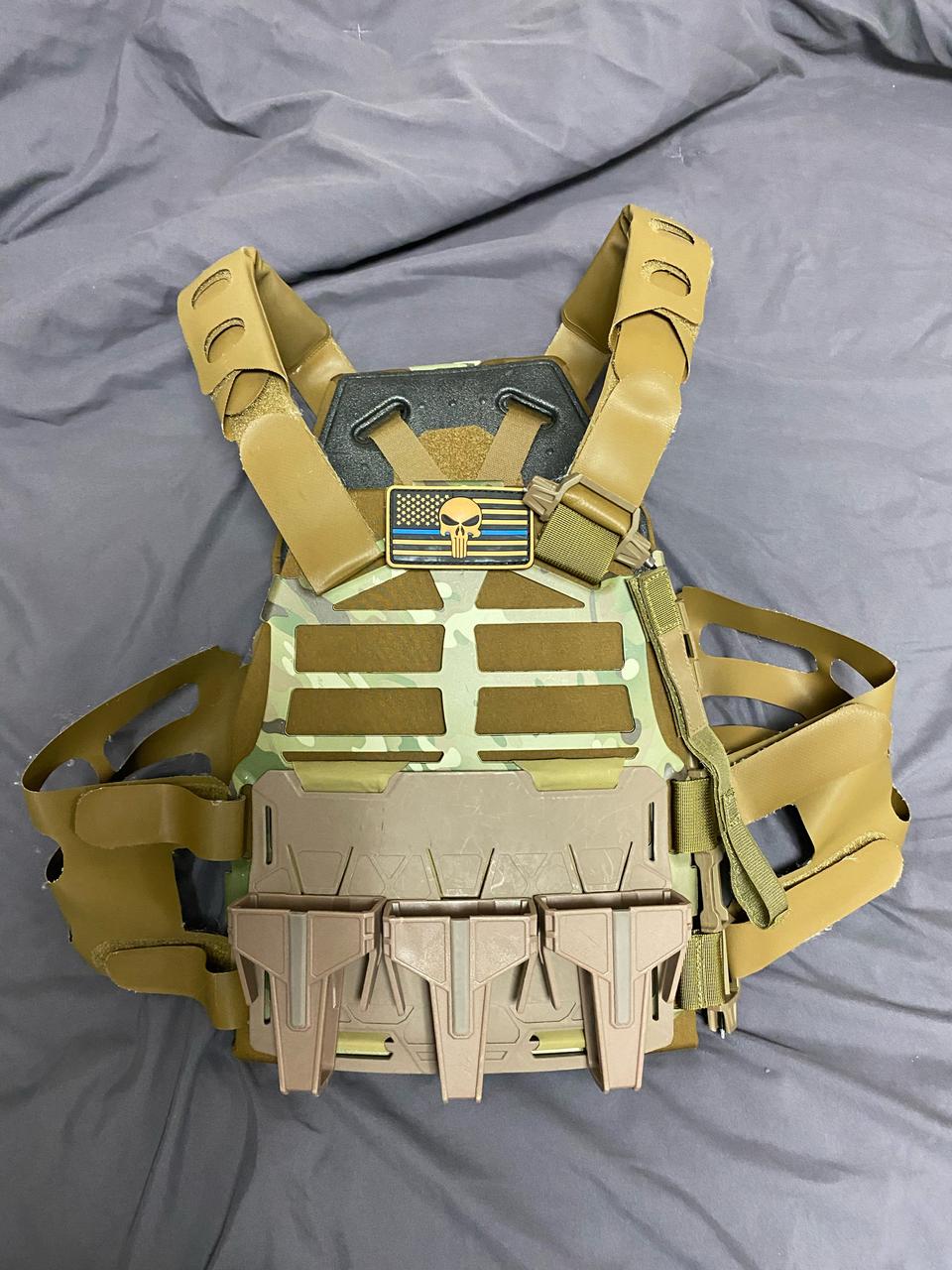 에머슨 S&S 플레이트 케리어 베스트 팝니다