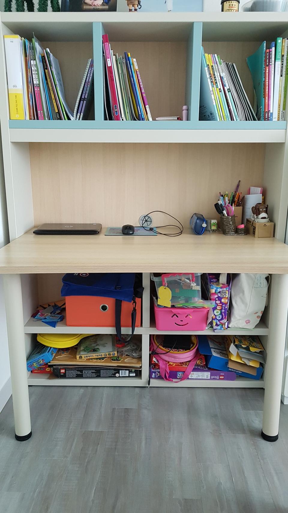 (가격내림)모던하우스 책상 팔아요