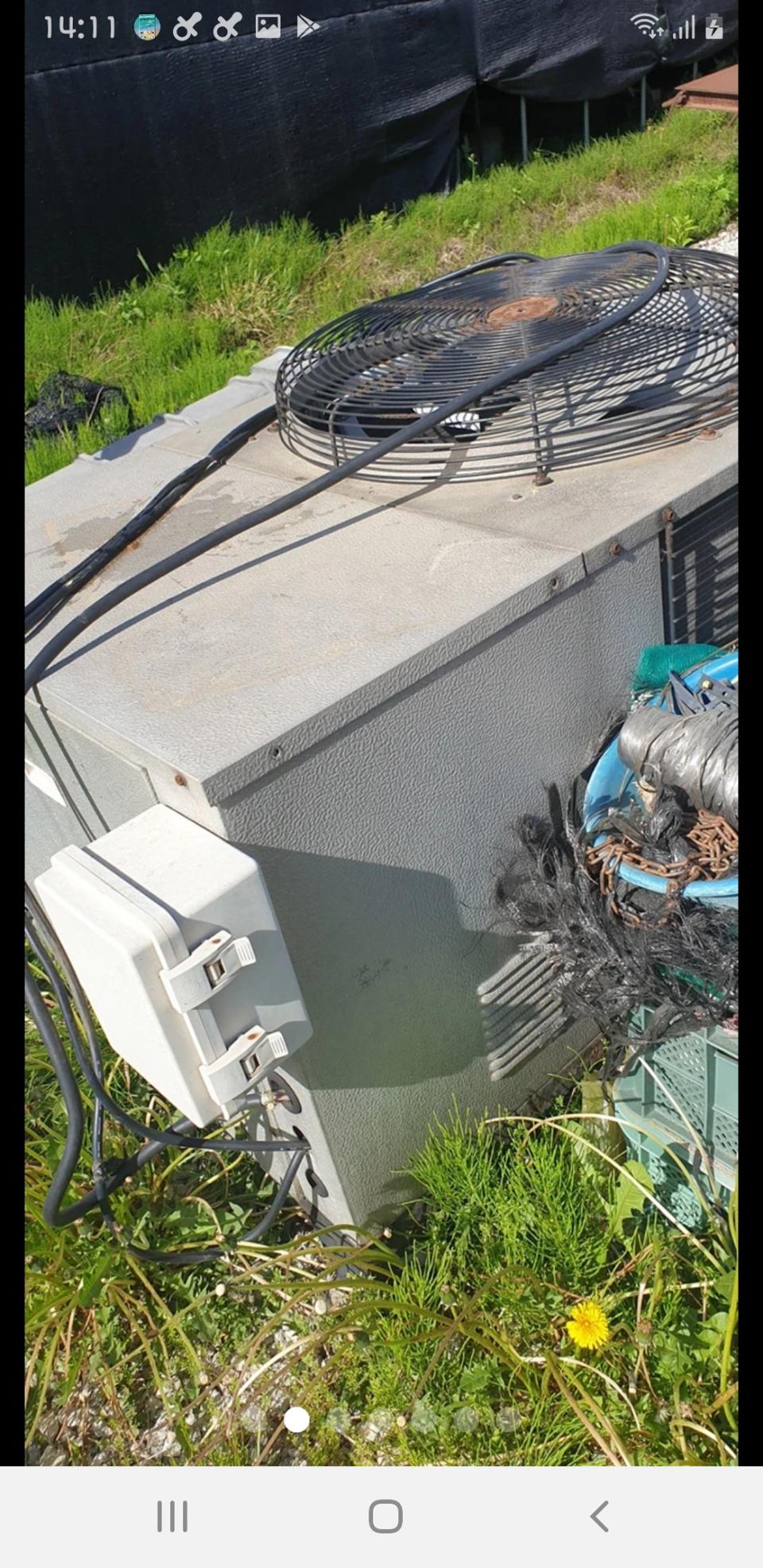 대형실내에어컨실외기팝니다