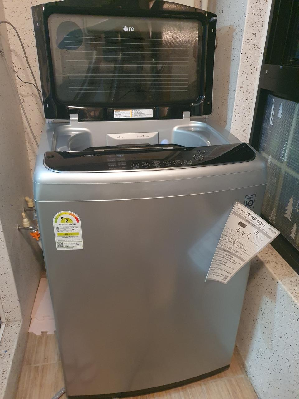 lg 블랙라벨 통돌이 18kg 판매합니다 t18sv