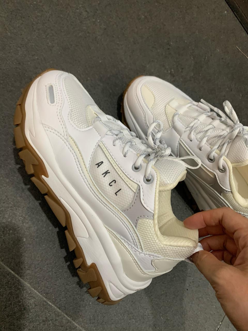 아키클래식 어글리슈즈 어반트래커