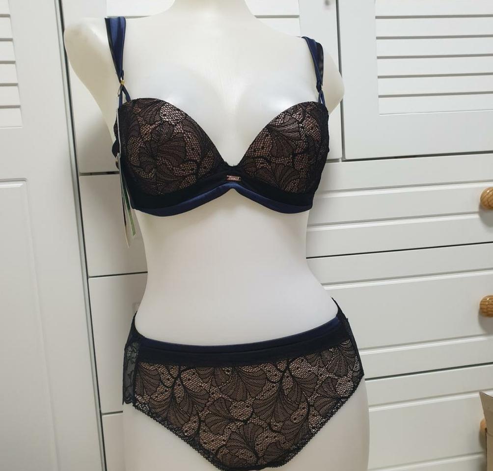 비비안 브라75A.80B.80C