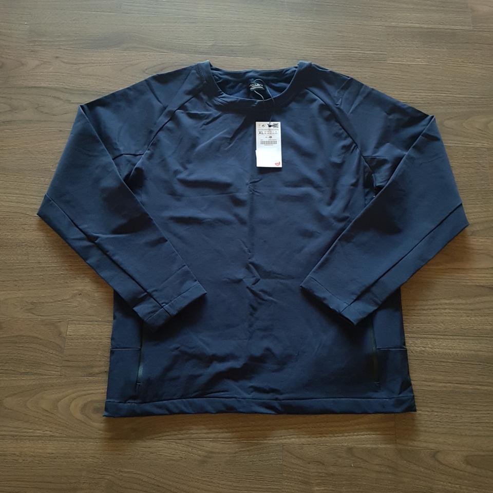 (새상품) 자라 네이비 기능성 맨투맨