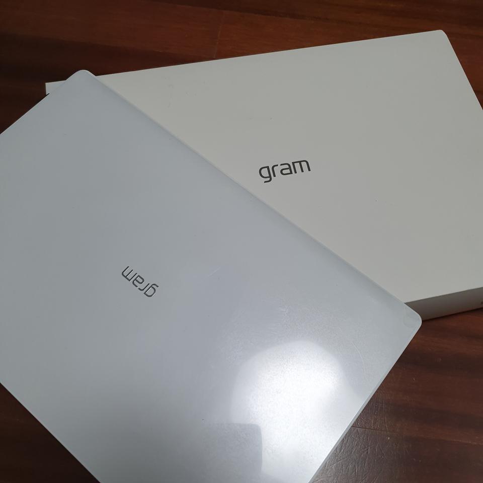 lg 그램 15인치(구매 2달전)