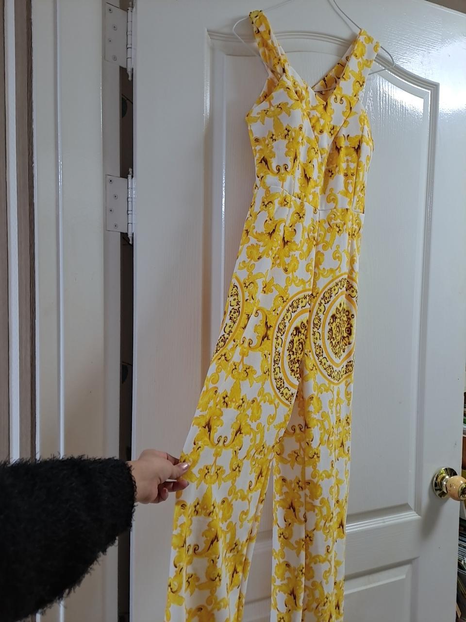 캡내장 점프슈트