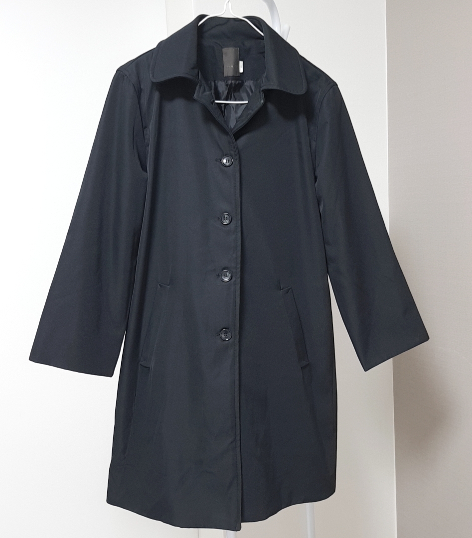 가을코트 롱코트 롱자켓 안입고 보관만함 거의 새상품 66사이즈 블랙