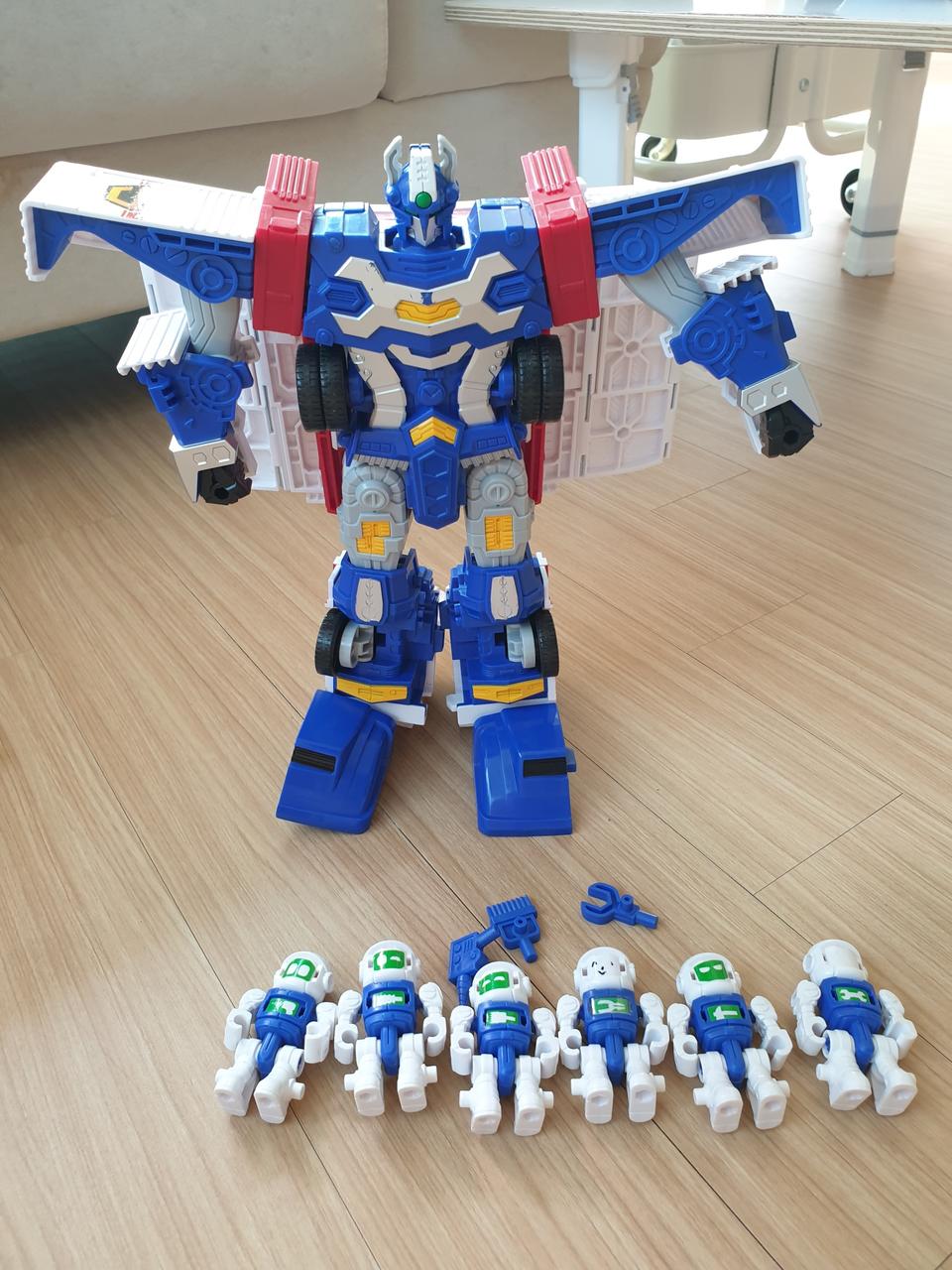 헬로카봇 아이언트