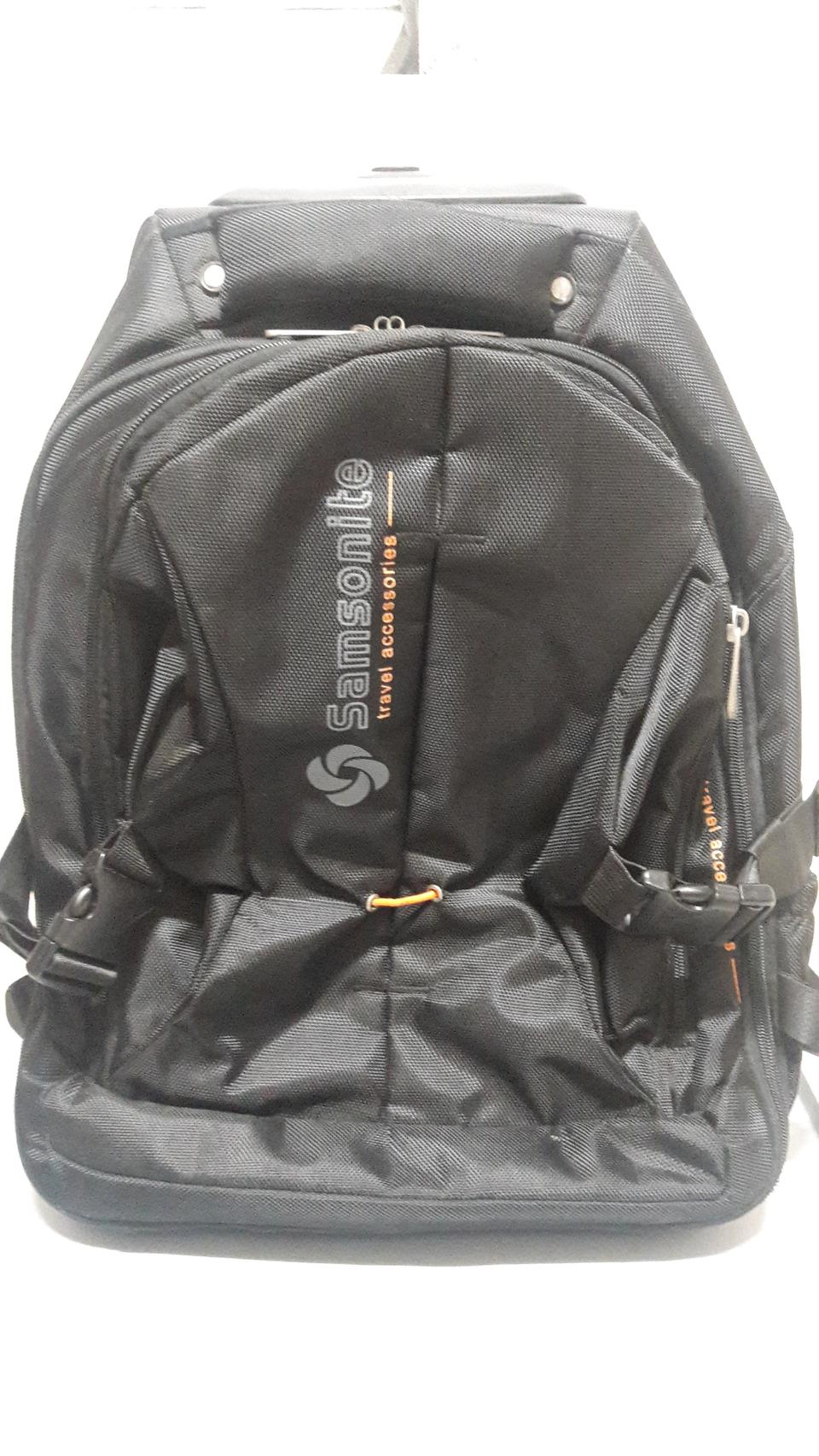 샘소나이트 휠백팩