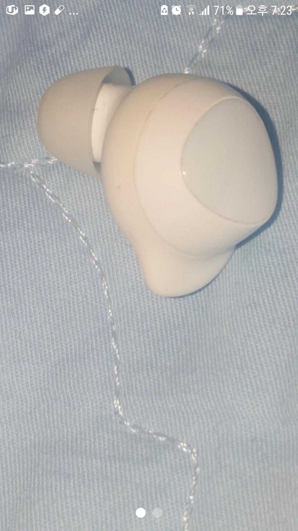 미사용 버즈플러스 화이트 오른쪽 이어(20년9월4일교체)유닛 팝니다