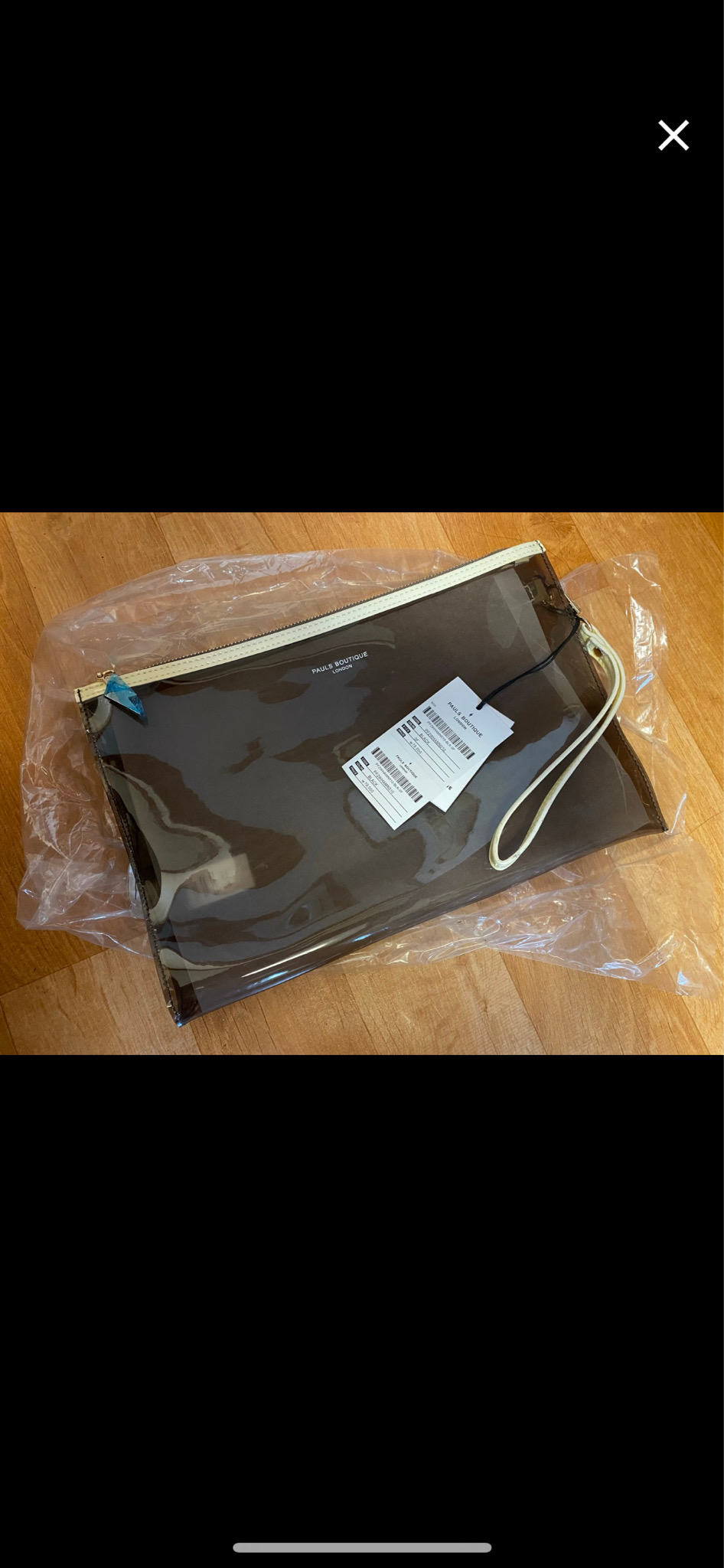 새제품)애나멜 블랙 클러치