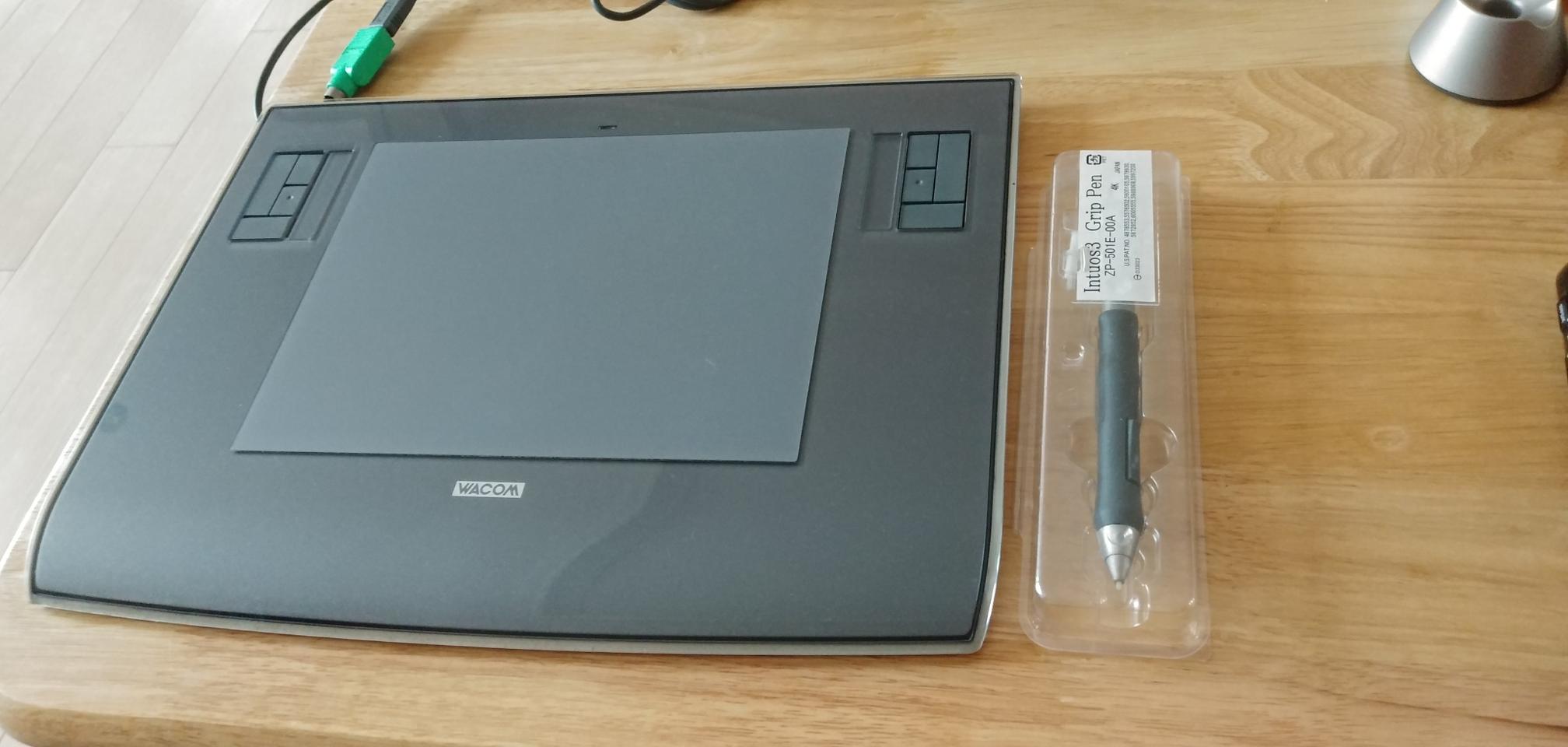 와콤타블렛 PTZ630