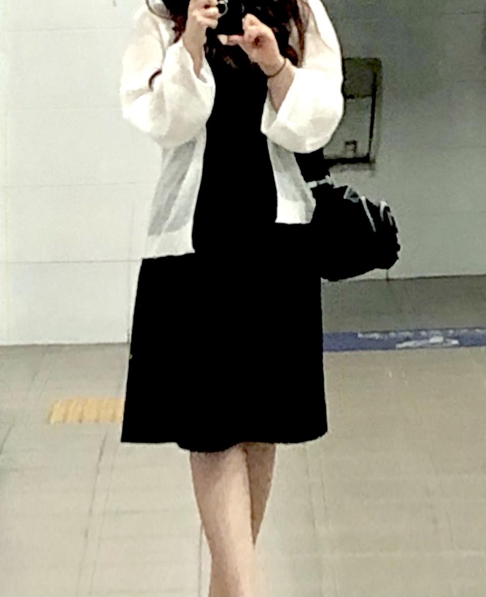 화이트 or 베이지 보일듯 말듯 시원한 가디건