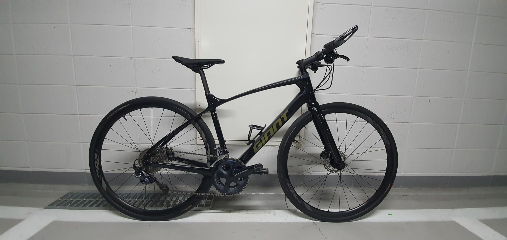 자이언트 패스트로드 어드밴스1  팝니다.