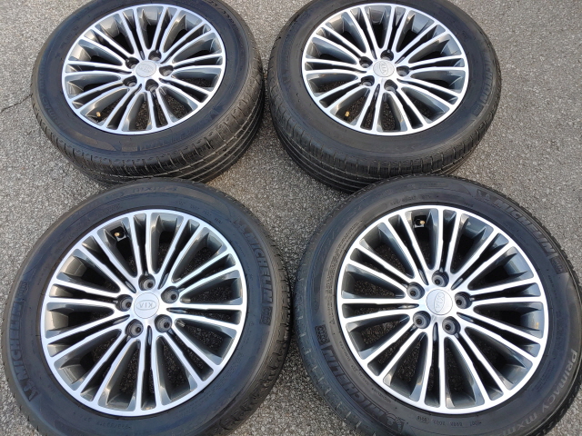 더뉴 k7 순정 17인치 휠타이어팝니다