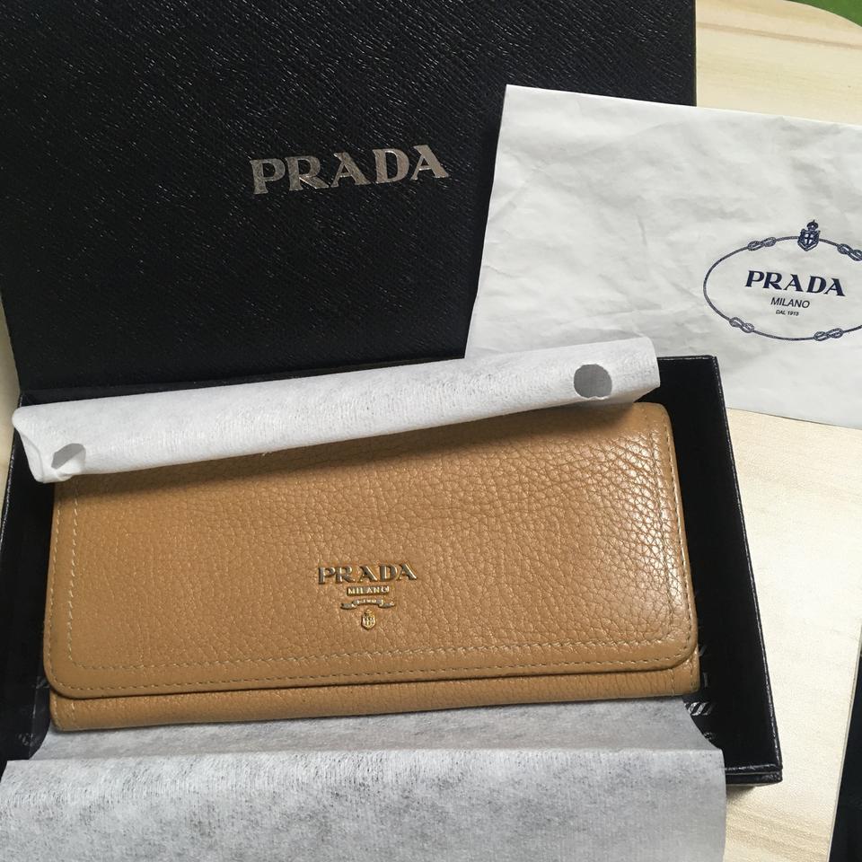 프라다 장지갑