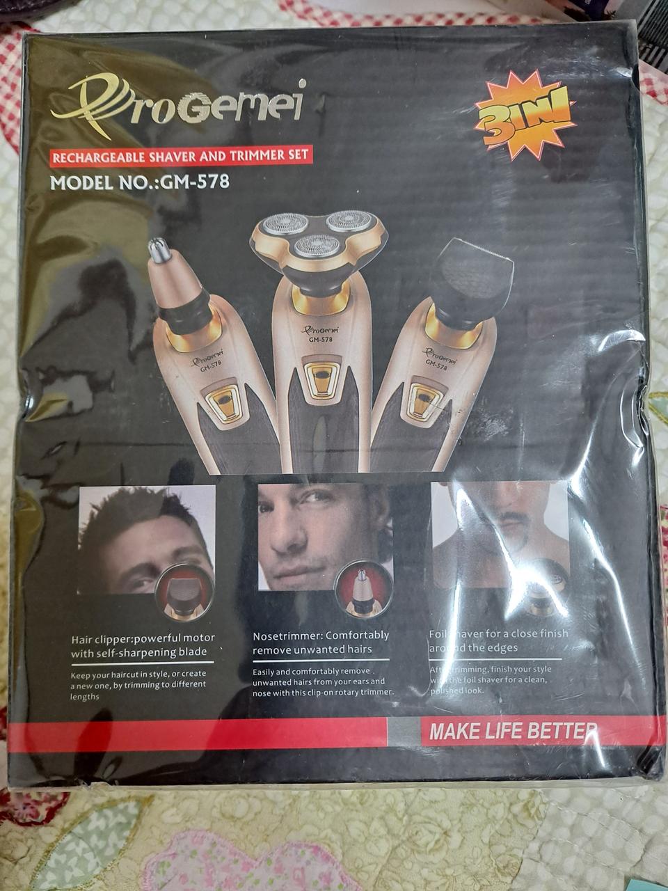 미개봉제품/전기면도기3in1/3가지제품을하나로.면도.콜털제거.잔머리정리