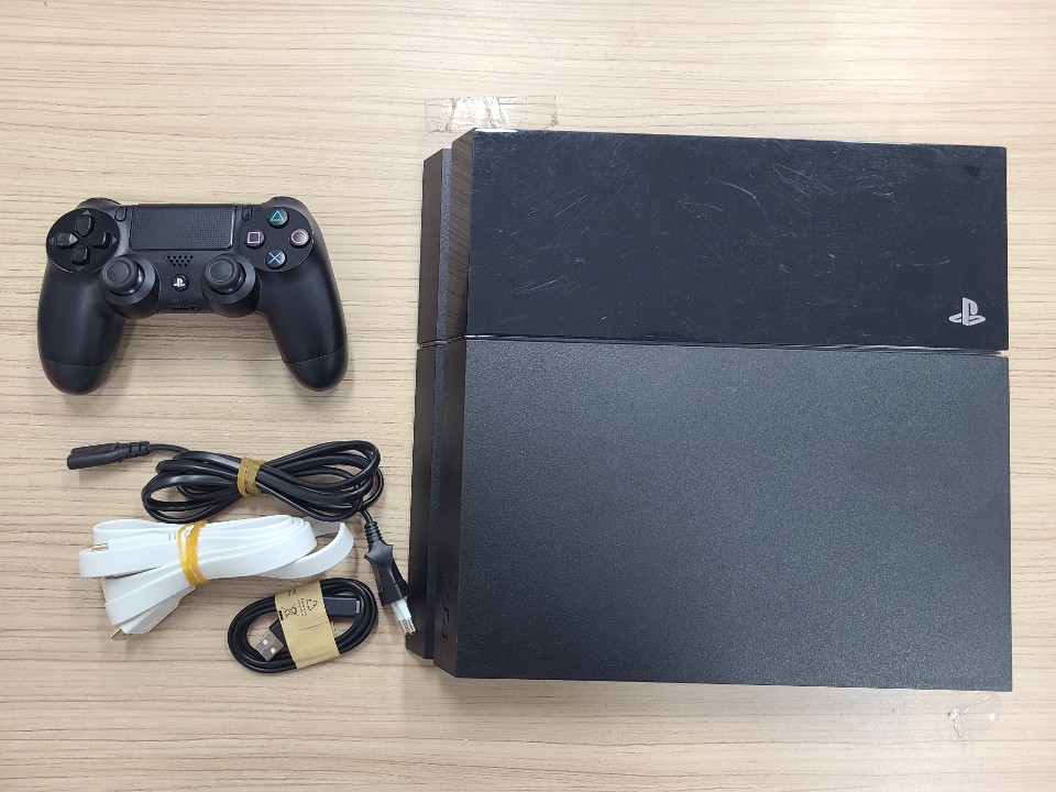 PS4 1105 500기가 블랙 6.72버전