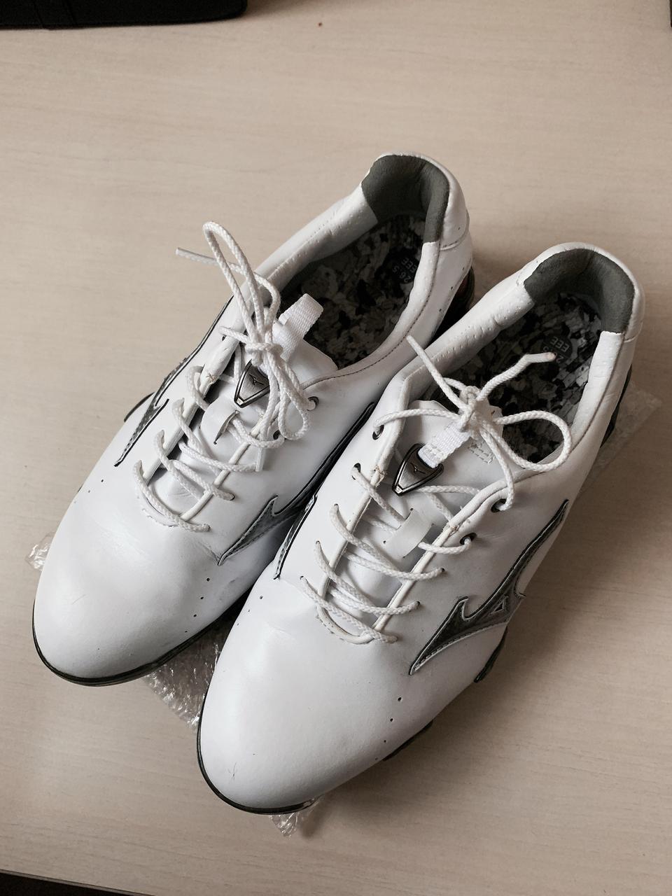 미즈노 골프화 (26.5EE) 265