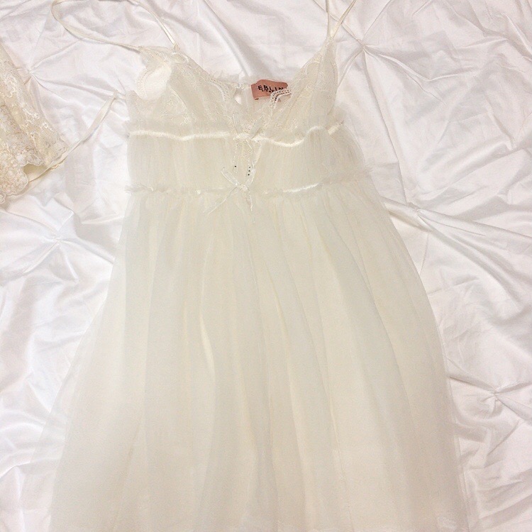 새제품)에블린 웨딩슬립 s