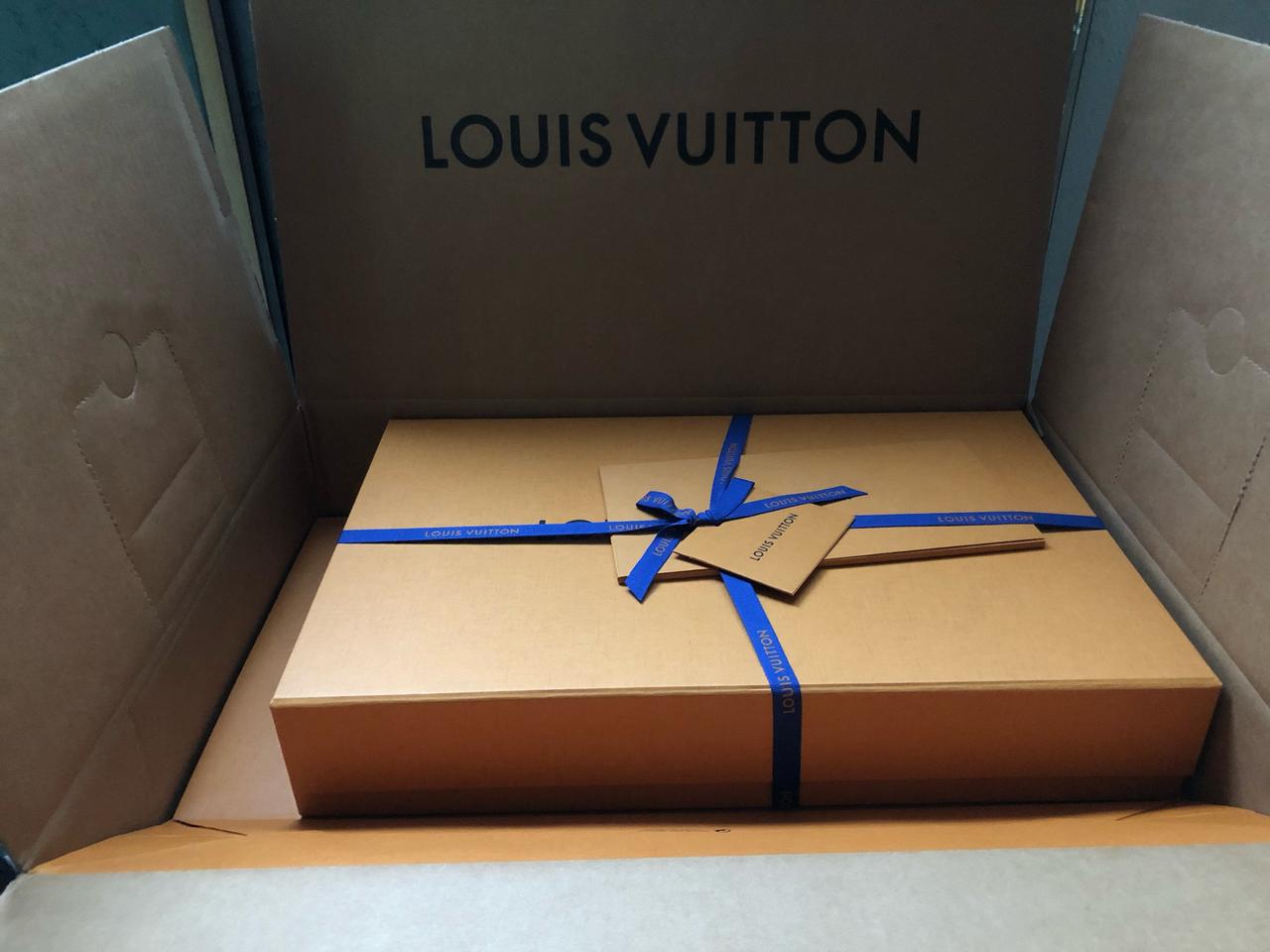 *새상품)루이비통 포쉐트 토일렛26